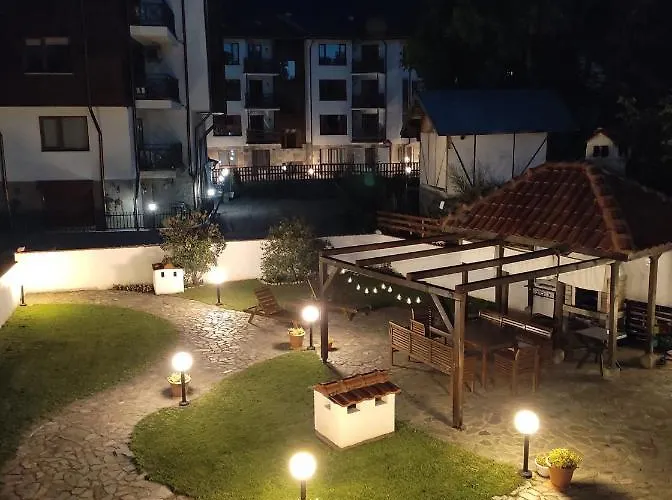 Cedar 42 * Банско