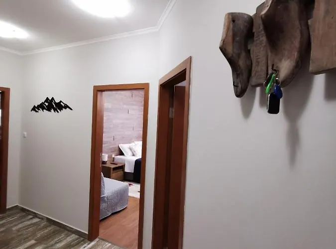 Апартамент Cedar 42 *