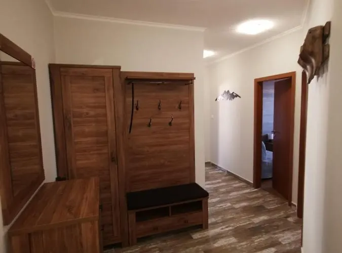 Апартамент Cedar 42 Банско