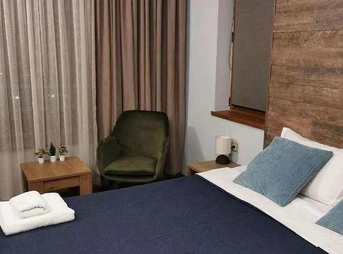 Cedar 42 * Банско